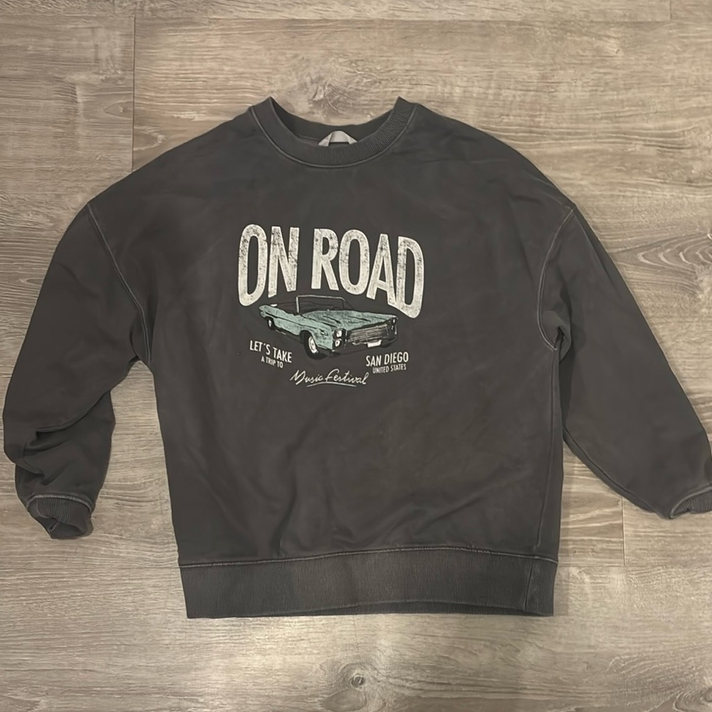Women's Gray Casual and Vintage Sweater